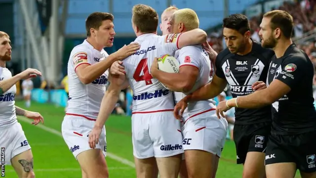 England's Ryan Hall celebrates his try against New Zealand