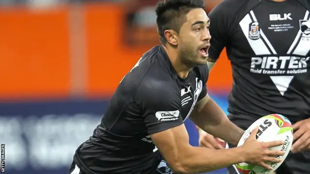 New Zealand's Shaun Johnson launches another attack