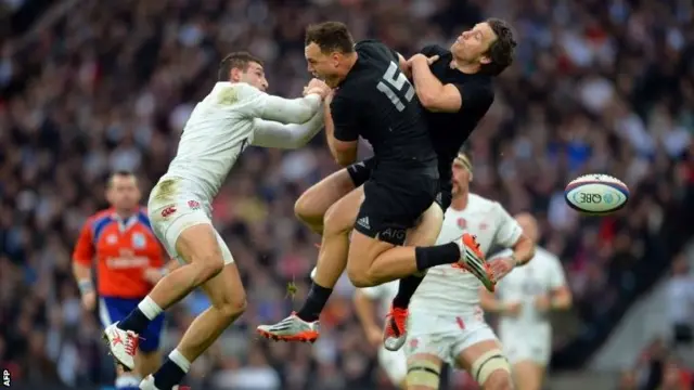 England and New Zealand tussle