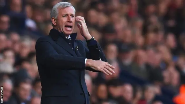 Newcastle manager Alan Pardew