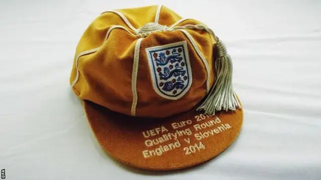 Wayne Rooney's golden cap