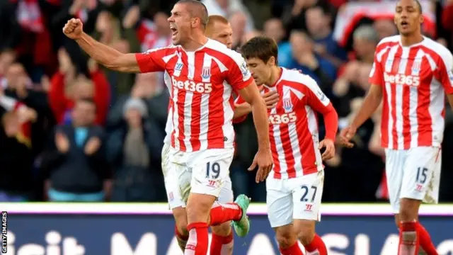 Jonathan Walters celebrates