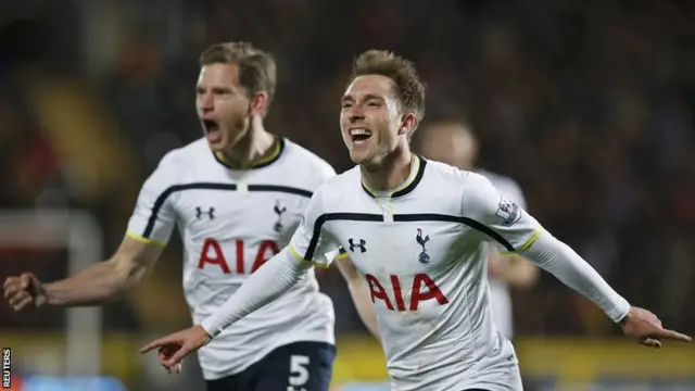 Christian Eriksen celebrates