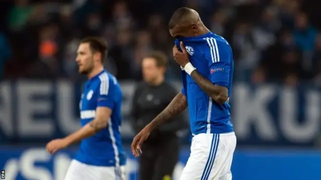 Schalke players dejected