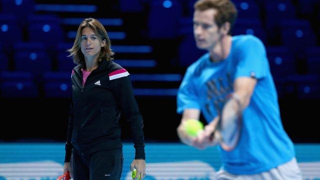 Amelie Mauresmo has been retained as Murray's head coach