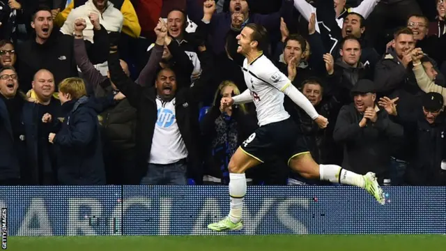 Roberto Soldado gives Tottenham the lead