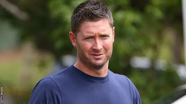 Michael Clarke arrives in Macksville ahead of Phillip Hughes' funeral