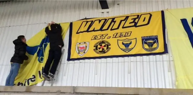 Oxford fans put their flags into place