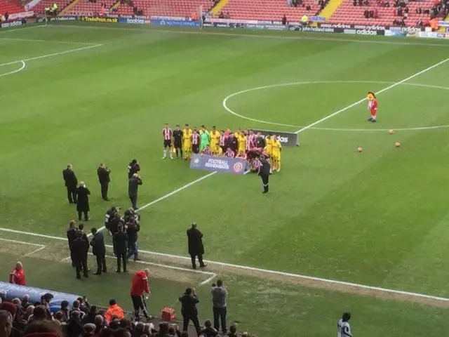 Teams remember at Bramall Lane