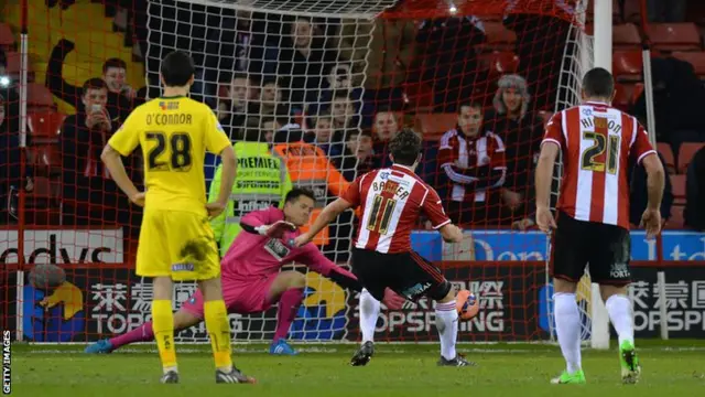 Jose Baxter scores for Sheffield United