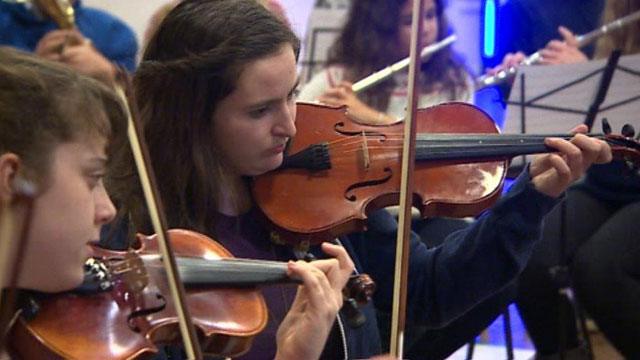 Youth orchestra in RCT