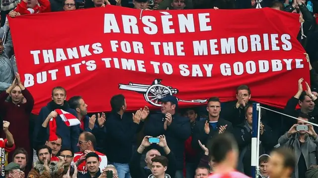 ARsenal fans protest