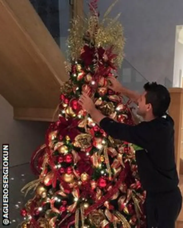 Aguero's Christmas tree