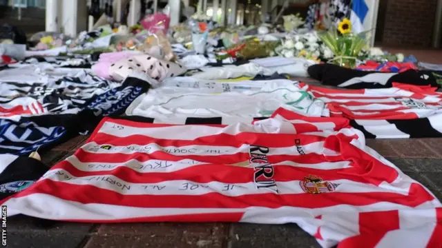 Sunderland shirt among the memorials to John Elder and Liam Sweeney