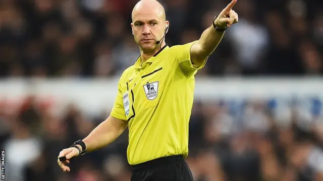 Referee Anthony Taylor