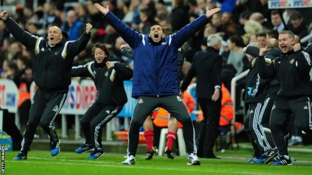 Gus Poyet celebrates