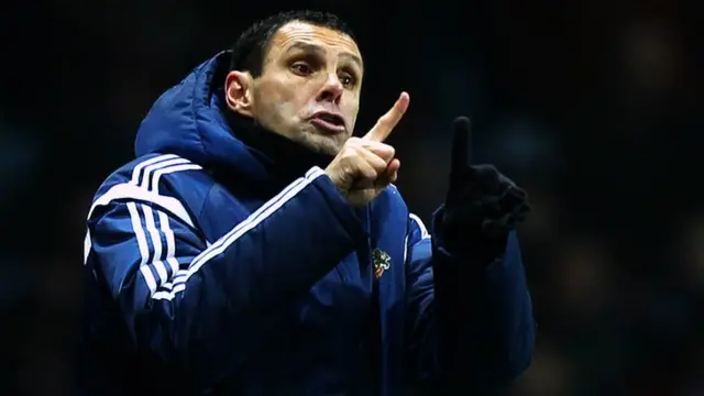 Gus Poyet