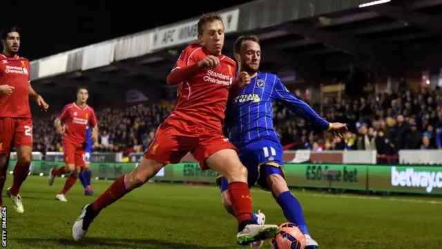 Lucas Leiva battles for the ball