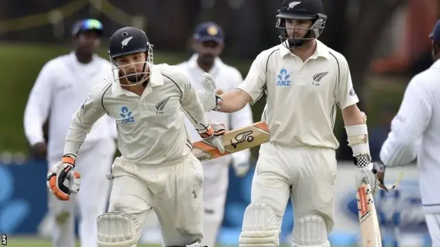 BJ Watling and Kane Williamson