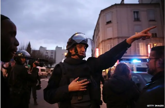 Police mobilize at the hostage situation at Port de Vincennes on January 9, 2015