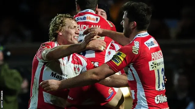 Gloucester players celebrating