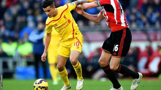 Coutinho keeping control of the ball