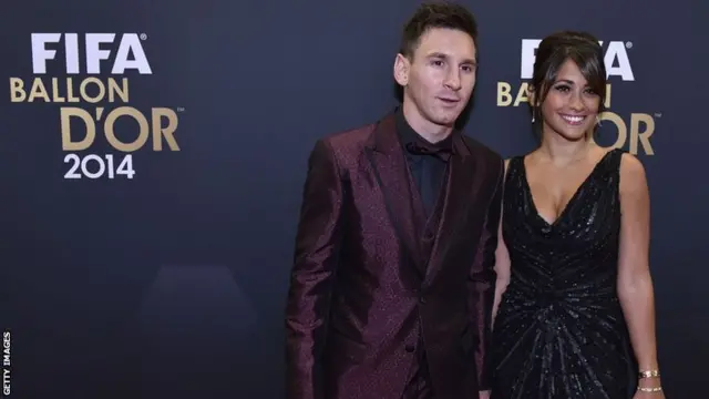 Lionel Messi with his wife