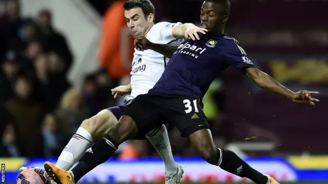 Enner Valencia and Seamus Coleman