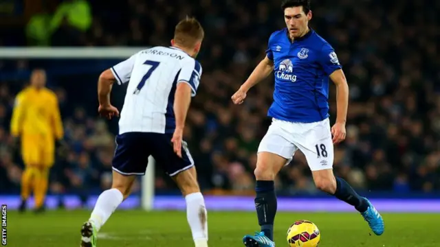 Everton midfielder Gareth Barry