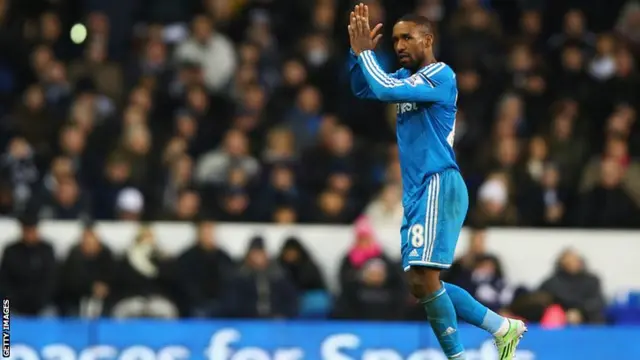 Jermain Defoe in action for Sunderland