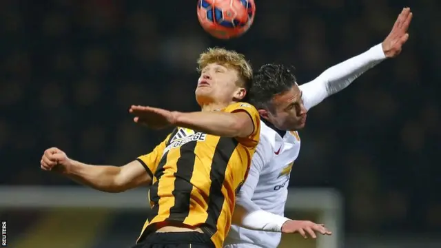 Cameron McGeehan and Robin van Persie