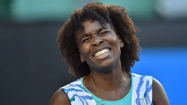 Venus Williams grimaces