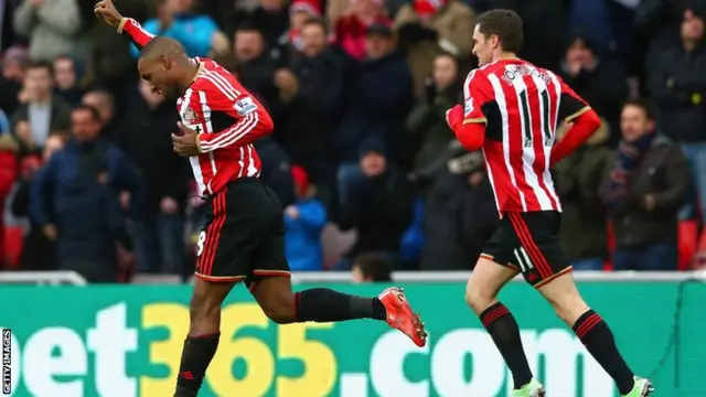 Jermain Defoe celebrates