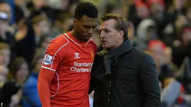 Brendan Rodgers talks tactics with Daniel Sturridge