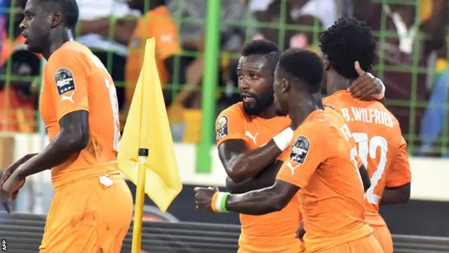 Wilfried Bony celebrates with his team-mates