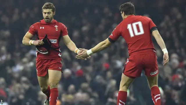 Leigh Halfpenny (left) is congratulated by Dan Biggar