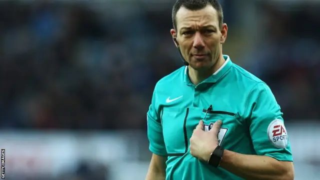 Referee Kevin Friend