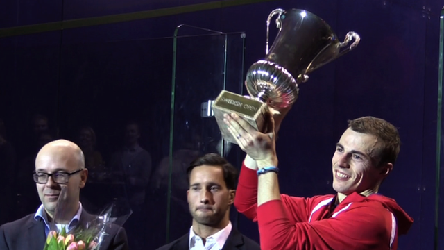 Matthews lifts the Swedish Open trophy