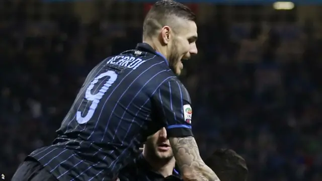 Mauro Icardi celebrates