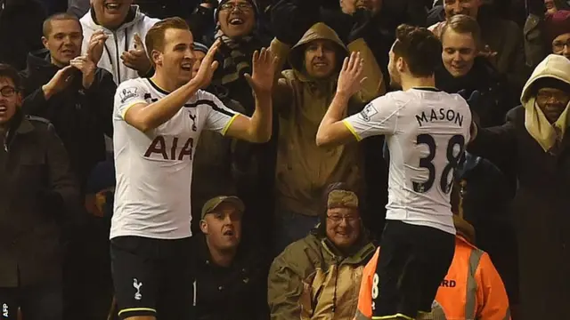 Harry Kane celebrates