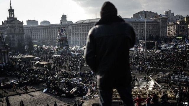 Anti-government protesters attend a rally on Independence square on February 21 2014