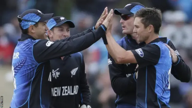 New Zealand celebrate a wicket