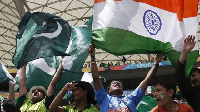 India and Pakistan fans