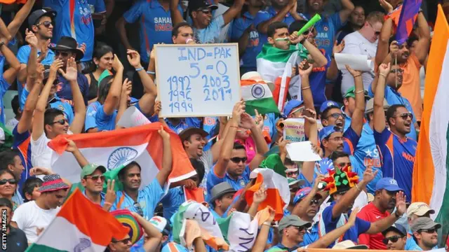 India fans