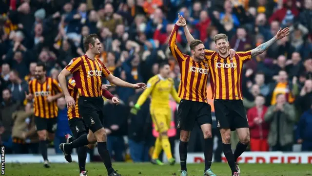 Jon Stead celebrates