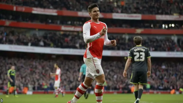 Olivier Giroud celebrates