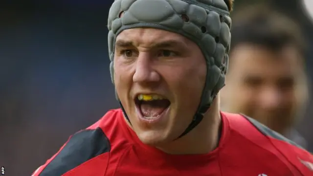 Wales centre Jonathan Davies scored what ultimately proved to be the winning try