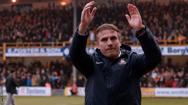 Phil Parkinson applauds Bradford supporters