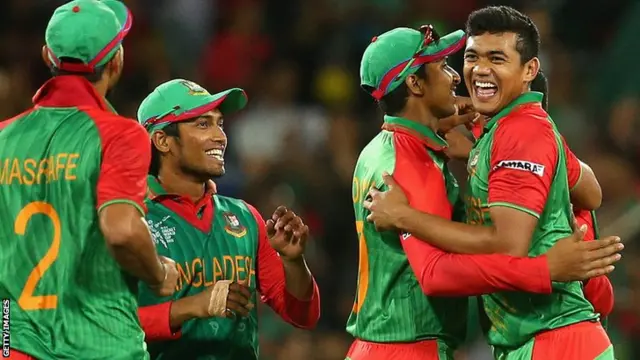 Taskin celebrates the wicket of Hamid