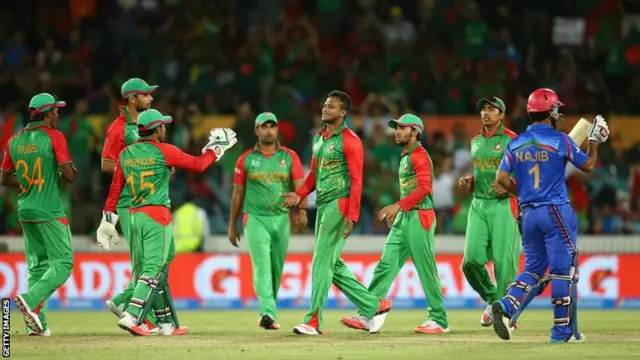 Shakib Al Hasan celebrates the wicket of Najibullah